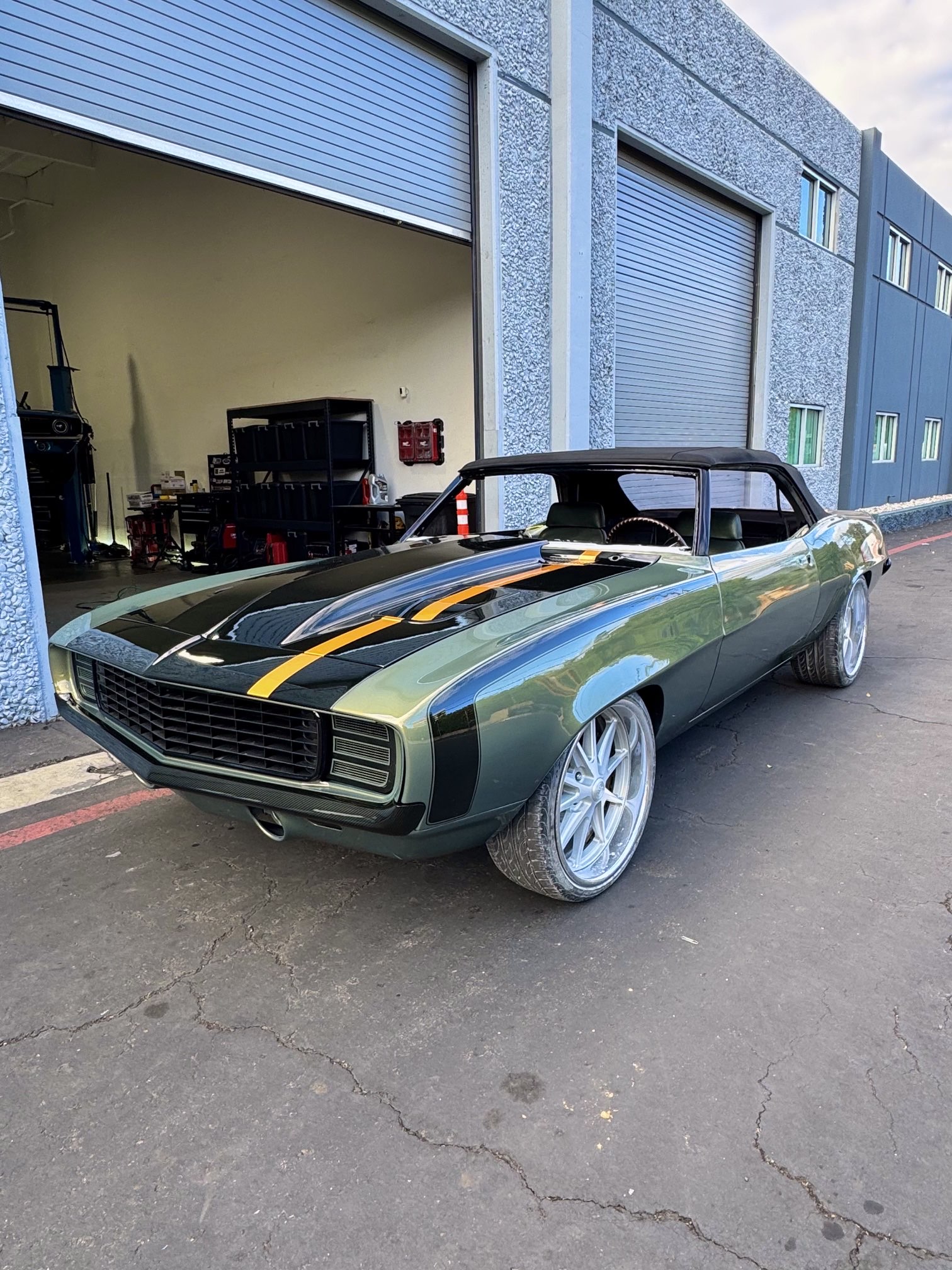 Grand Camaro RP — full view